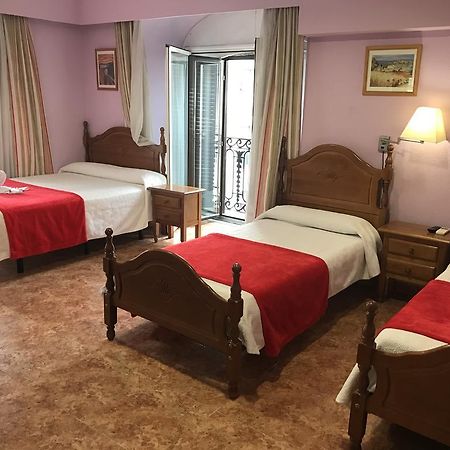 Madrid Playa Rooms エクステリア 写真