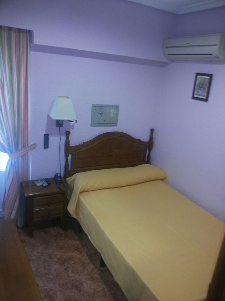 Madrid Playa Rooms エクステリア 写真