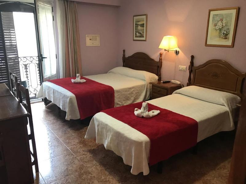 Madrid Playa Rooms エクステリア 写真